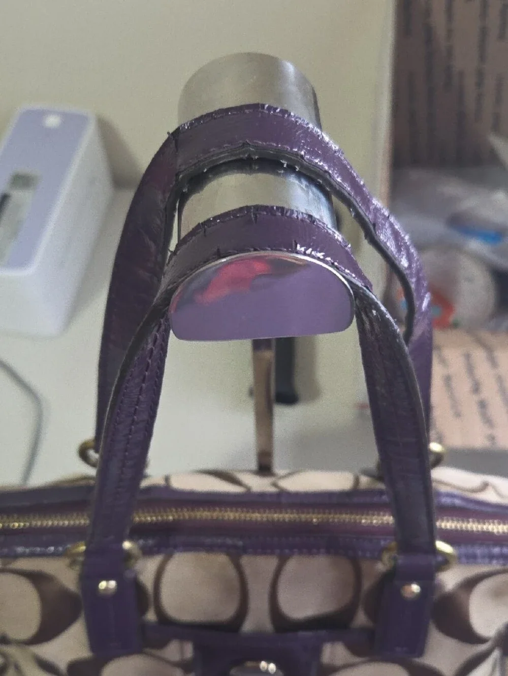 Coach classic signature